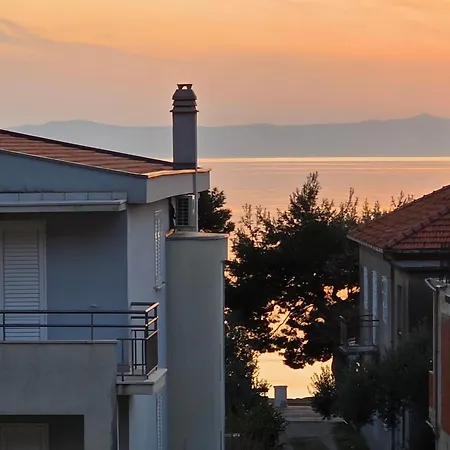 公寓 By The Sea Tucepi, Makarska - 25180